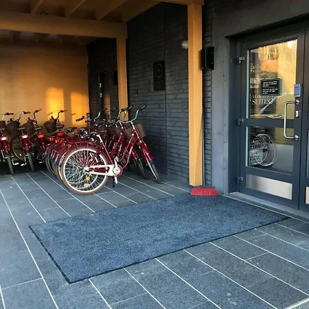 Kivilinna - Liinavaatteet,pyyhkeet Ja Loppusiivous Sisaeltyvaet Hintaan شقة *