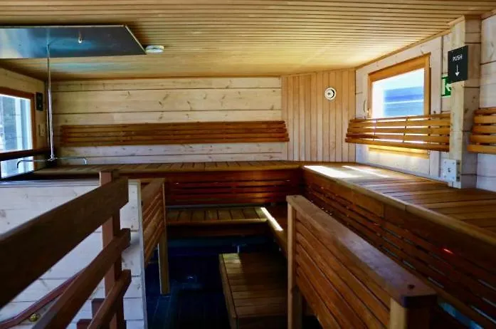 Kivilinna - Liinavaatteet,pyyhkeet Ja Loppusiivous Sisaeltyvaet Hintaan Vuokatti